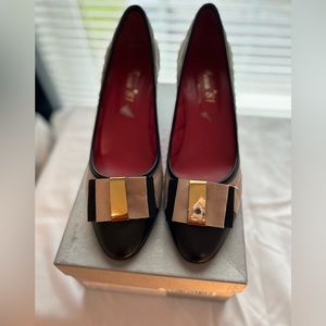 Ferca 81 Leather Quilted Block Heel Shoes made in Italy Size 40 - US 9